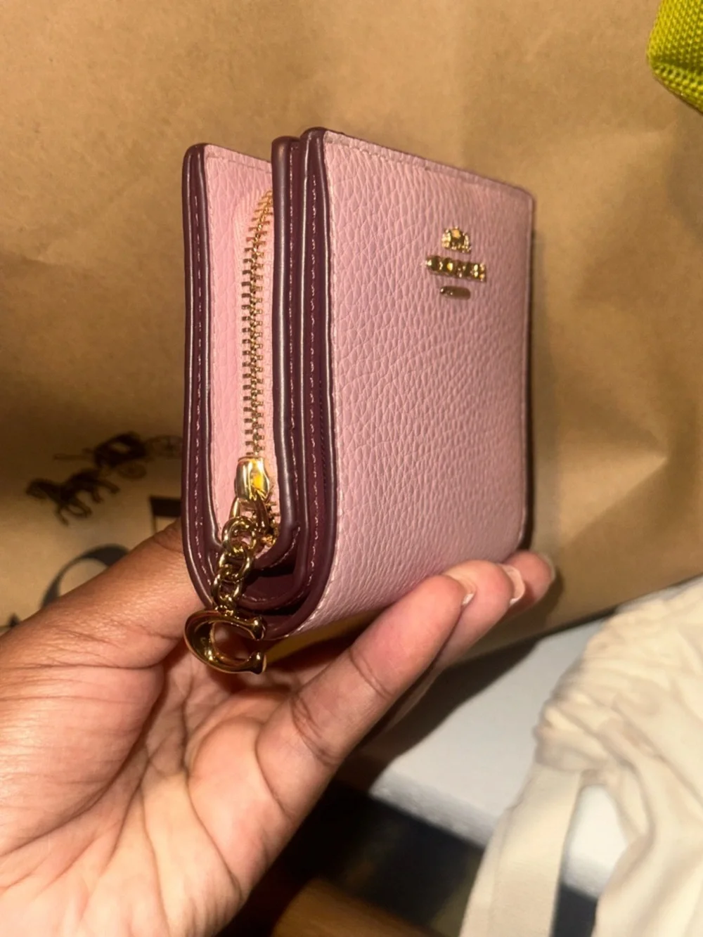 NEW COACH Carnation Pink Pebbled Leather snap Wallet - Picture 3 of 4